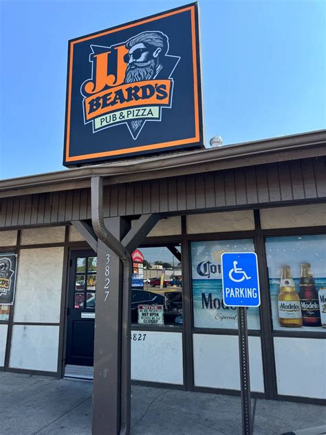 jenn hinrichsen|JJ Beard’s Pub & Pizza inviting public to its soft。